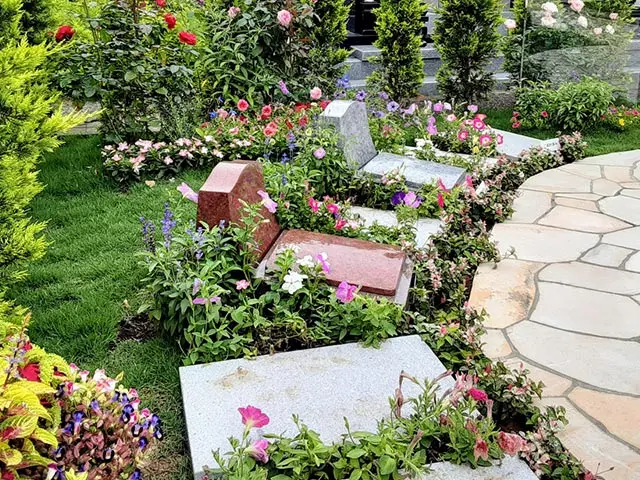 町田樹木葬　ほほえみの樹