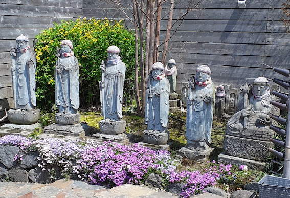金沢 寺町 宝勝寺ふれあいパーク霊苑